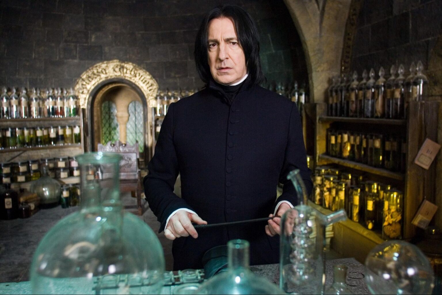 Antihero vs. Villain: Key Differences Explained (+ Iconic Examples ...